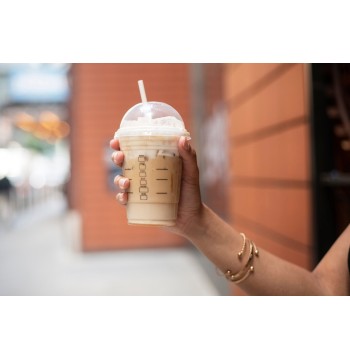 Coperchi per bicchieri in plastica personalizzati | Horeca Printing Lab